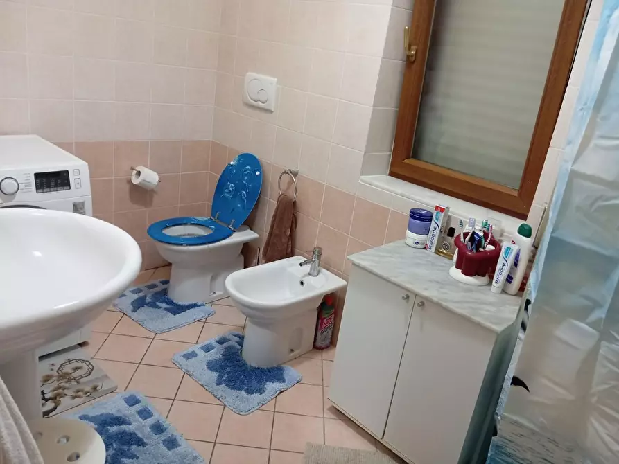 Immagine 8 di Porzione di casa in vendita  a Carrara
