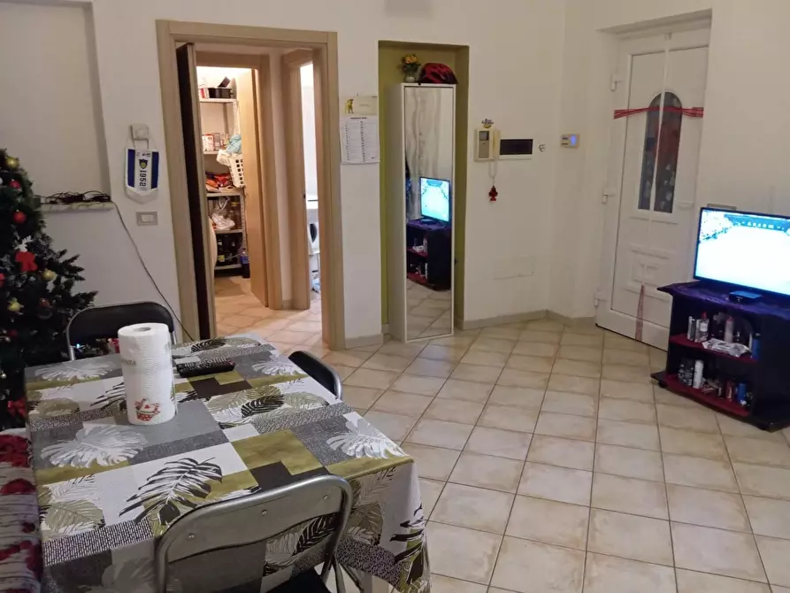 Immagine 18 di Porzione di casa in vendita  a Carrara