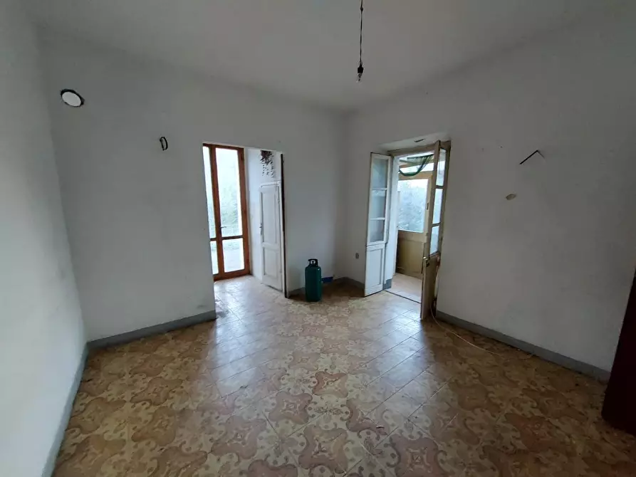 Immagine 1 di Appartamento in vendita  a Buti