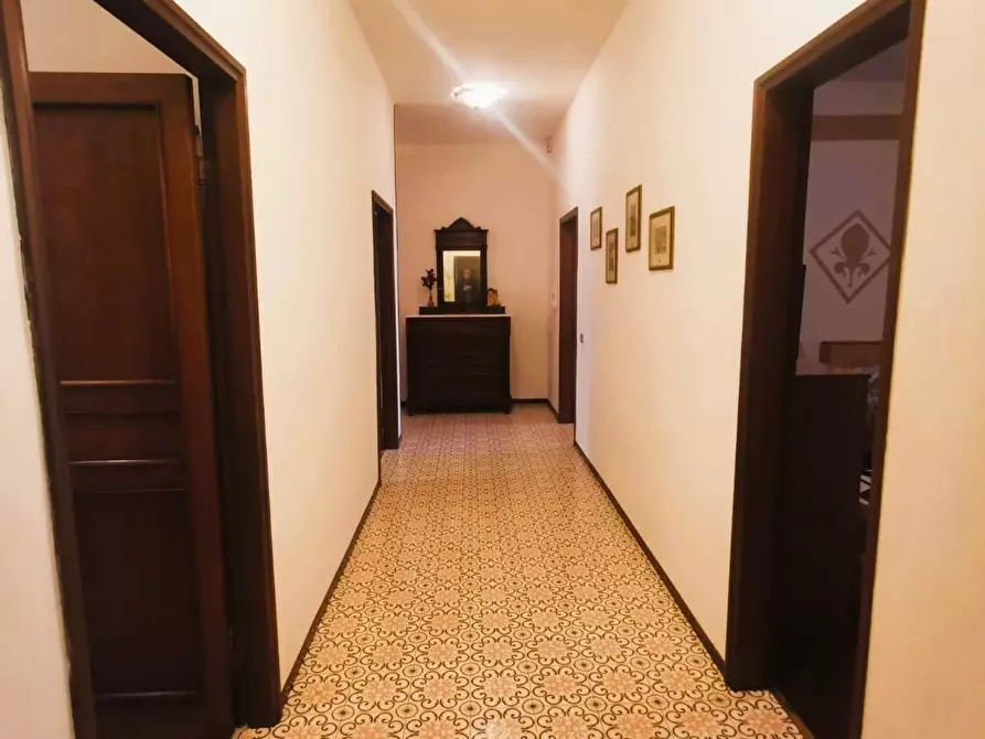 Immagine 21 di Appartamento in vendita  a Empoli