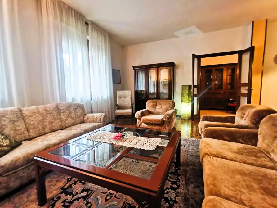 Immagine 1 di Appartamento in vendita  a Empoli