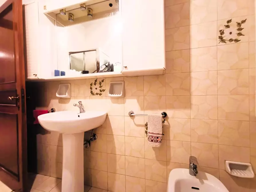 Immagine 13 di Appartamento in vendita  a Empoli