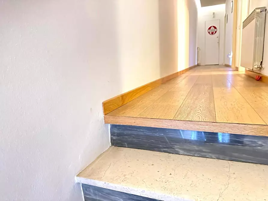 Immagine 31 di Appartamento in vendita  a Vinci