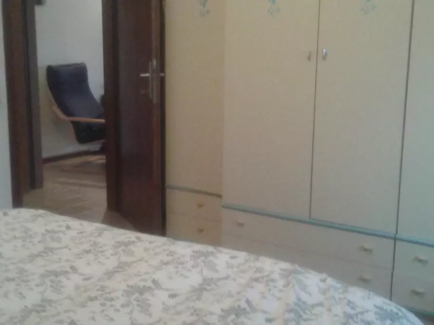 Immagine 9 di Appartamento in affitto  a Carrara