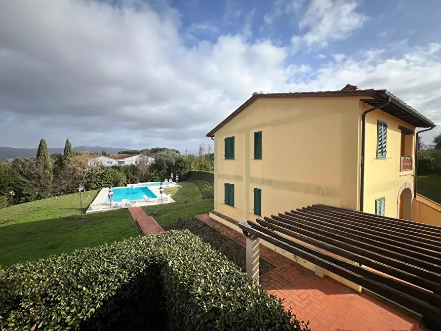 Immagine 15 di Casa colonica in vendita  a Cerreto Guidi