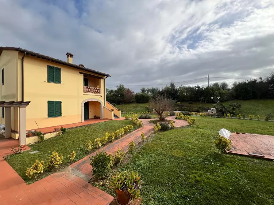 Immagine 10 di Casa colonica in vendita  a Cerreto Guidi