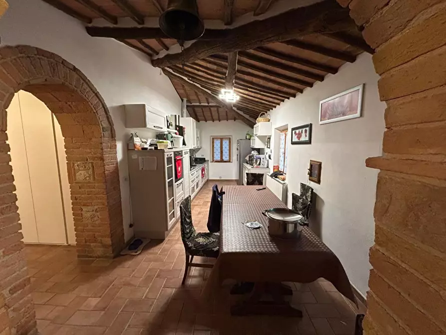 Immagine 5 di Casa colonica in vendita  a Sovicille