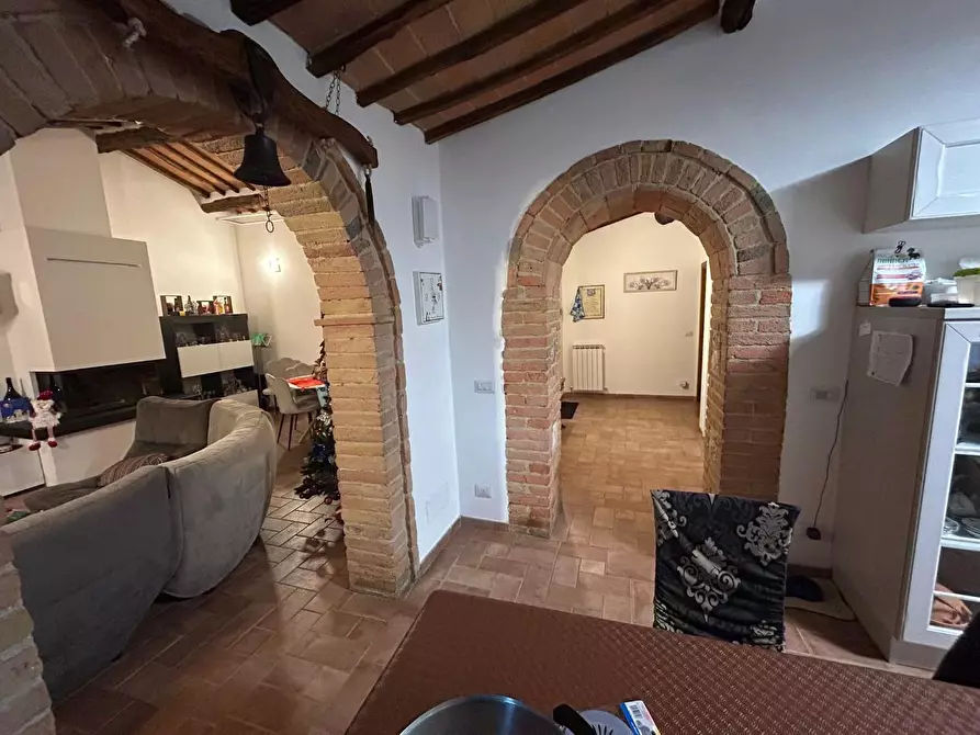 Immagine 4 di Casa colonica in vendita  a Sovicille