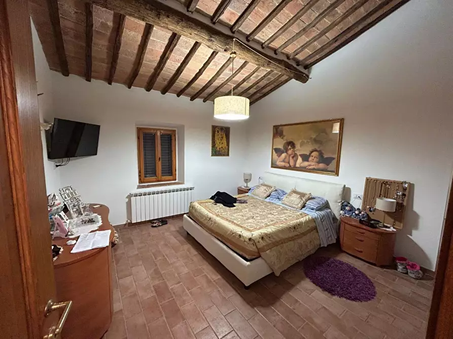 Immagine 10 di Casa colonica in vendita  a Sovicille