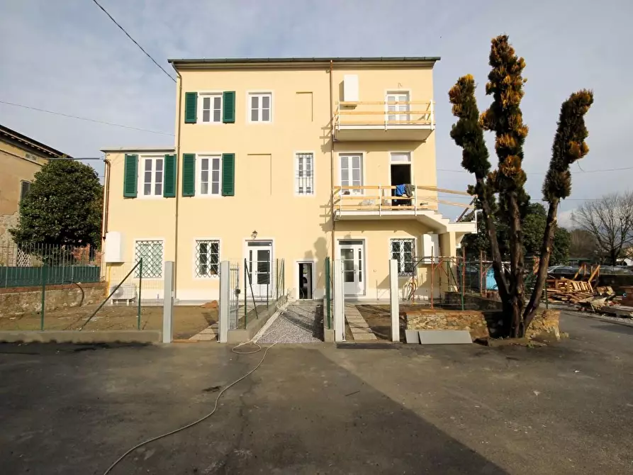 Immagine 2 di Appartamento in vendita  a Capannori