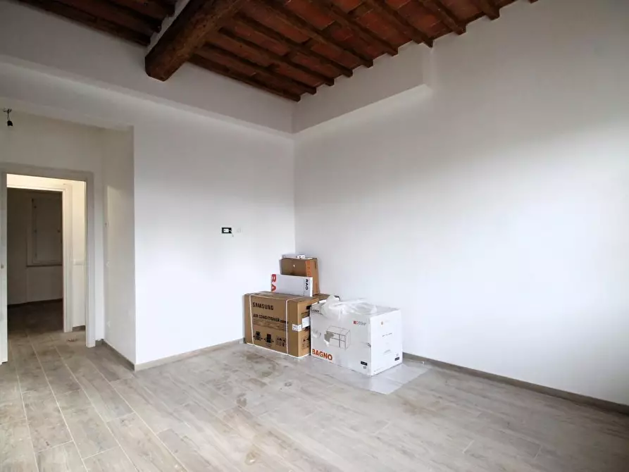 Immagine 10 di Appartamento in vendita  a Capannori
