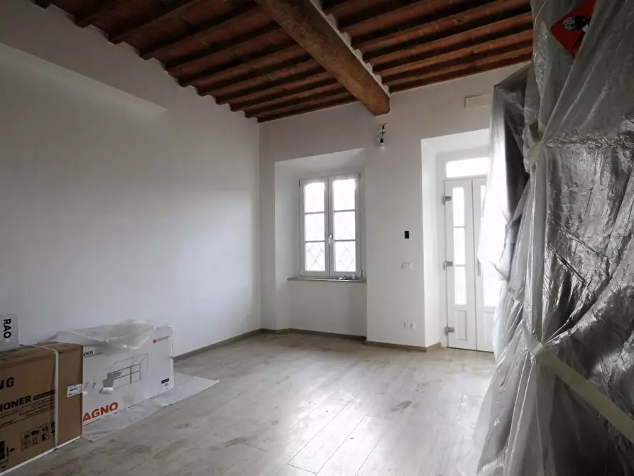 Immagine 14 di Appartamento in vendita  a Capannori