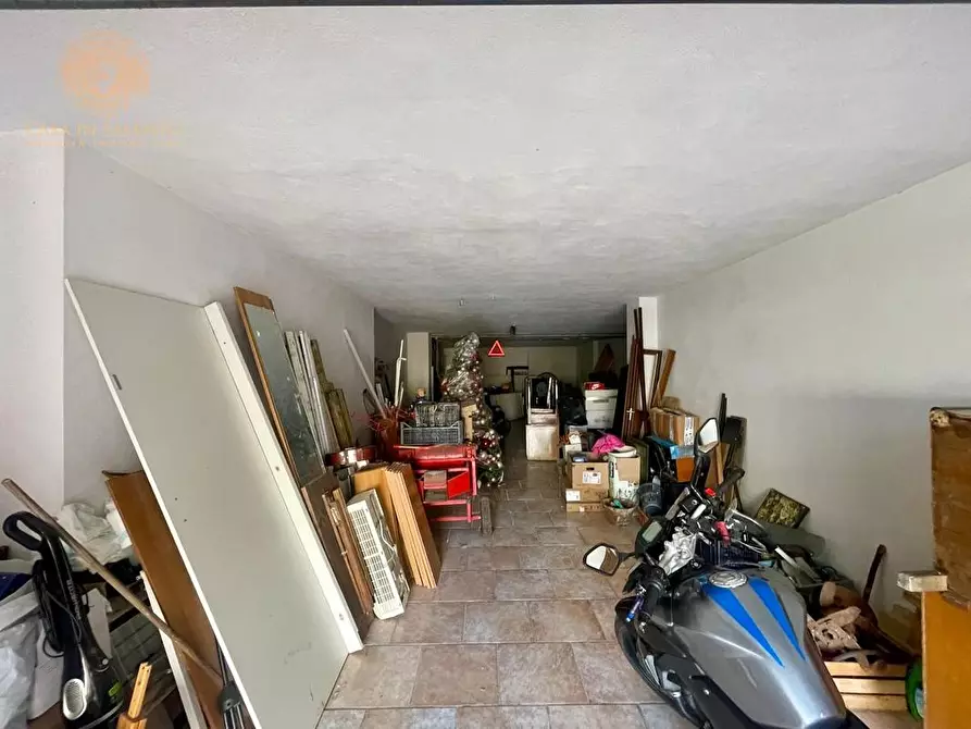 Immagine 11 di Garage in vendita  a Alessano