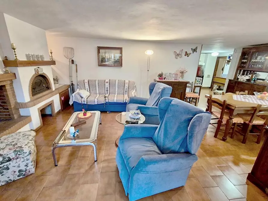 Immagine 45 di Villa in vendita  a Pisa