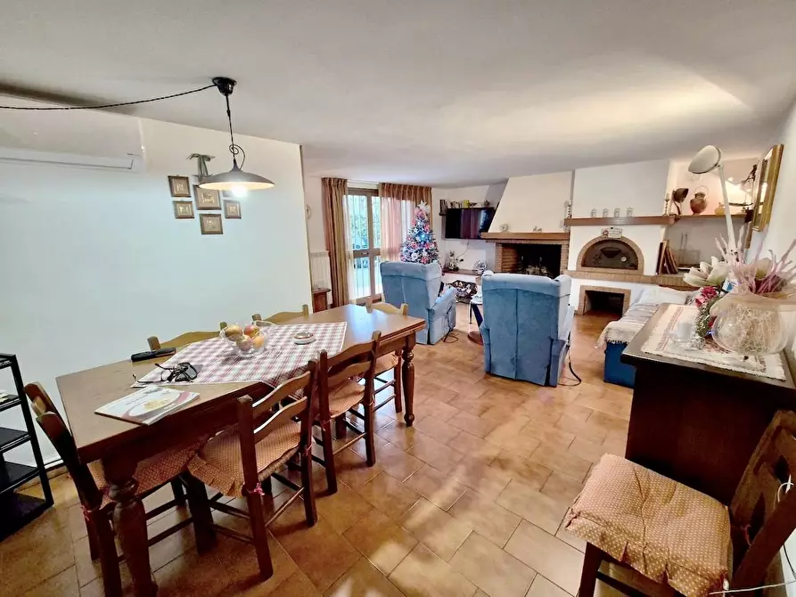 Immagine 42 di Villa in vendita  a Pisa