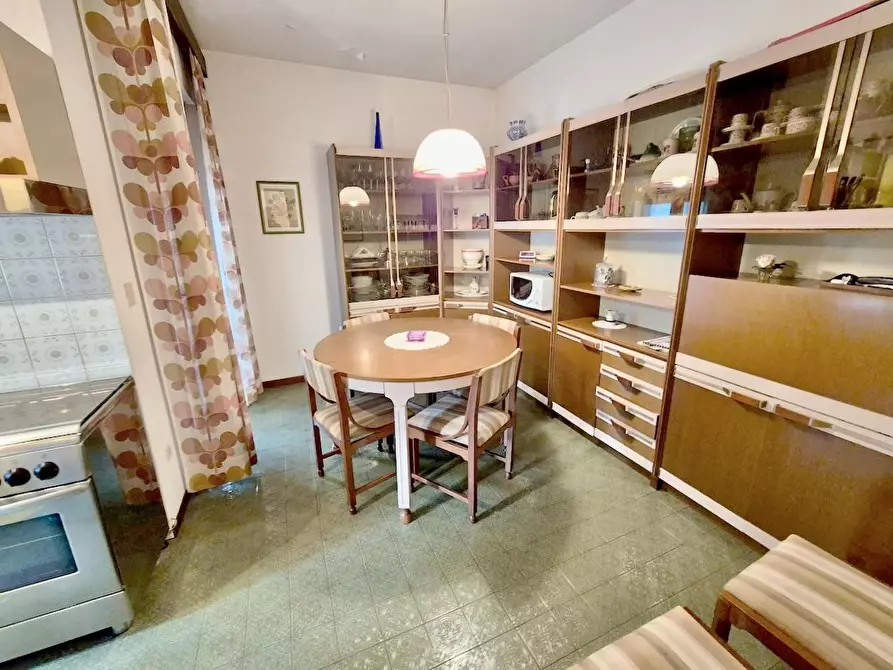 Immagine 33 di Villa in vendita  a Pisa