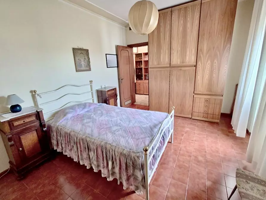 Immagine 40 di Villa in vendita  a Pisa