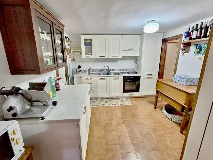 Immagine 46 di Villa in vendita  a Pisa