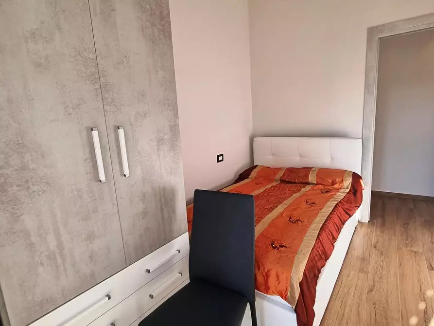 Immagine 14 di Appartamento in vendita  a Viareggio