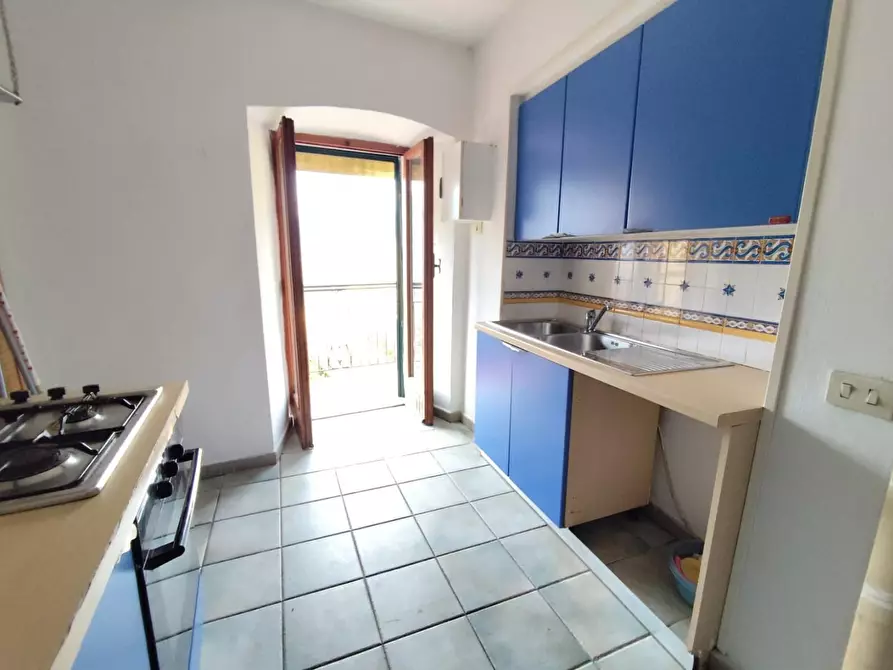 Immagine 9 di Appartamento in vendita  a Massa