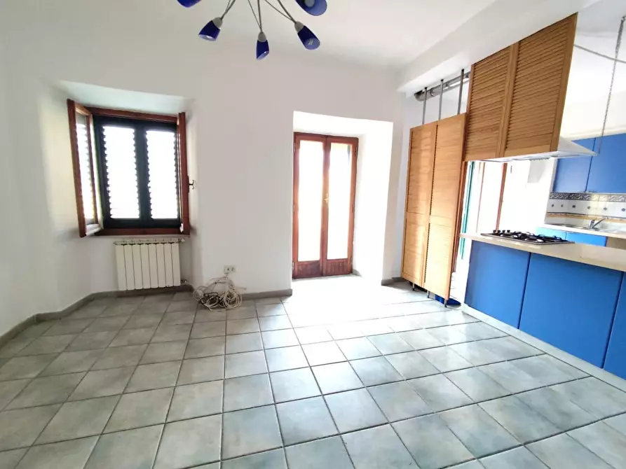 Immagine 7 di Appartamento in vendita  a Massa