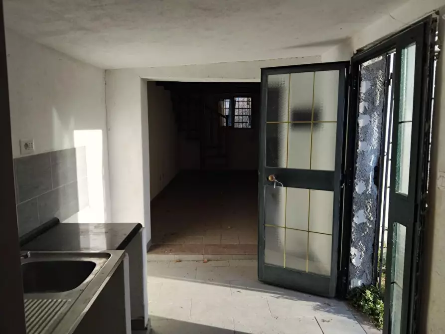 Immagine 5 di Terreno agricolo in vendita  a Vezzano Ligure