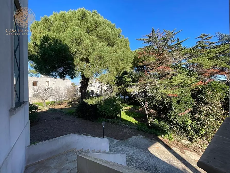 Immagine 40 di Villa in vendita  a Castrignano Del Capo