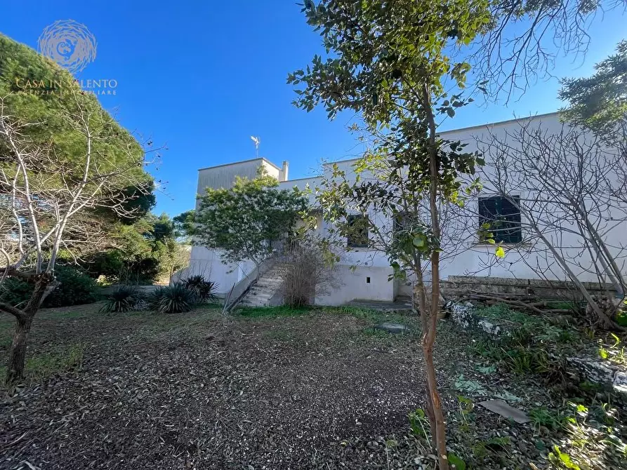 Immagine 71 di Villa in vendita  a Castrignano Del Capo