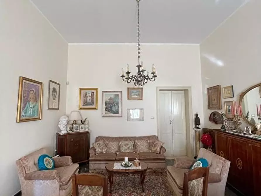 Immagine 13 di Villa in vendita  a Castrignano Del Capo