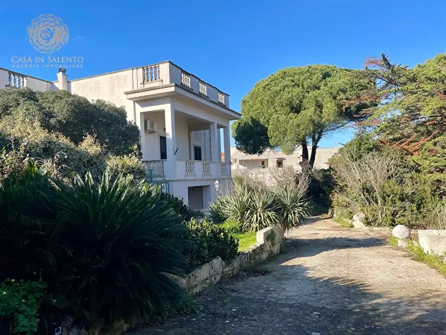 Immagine 91 di Villa in vendita  a Castrignano Del Capo