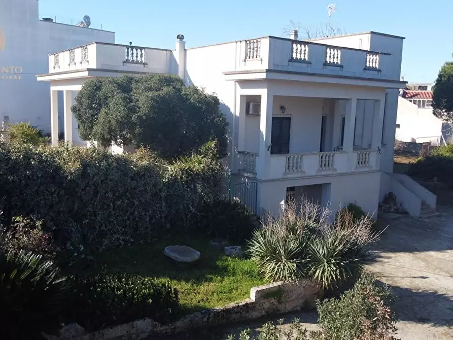 Immagine 97 di Villa in vendita  a Castrignano Del Capo