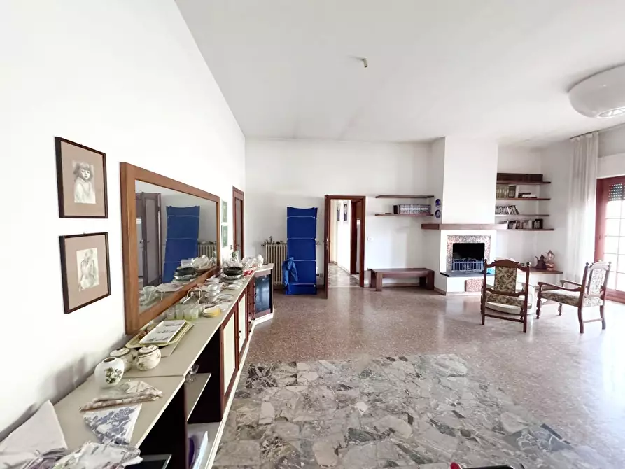 Immagine 37 di Casa indipendente in vendita  a Vicopisano