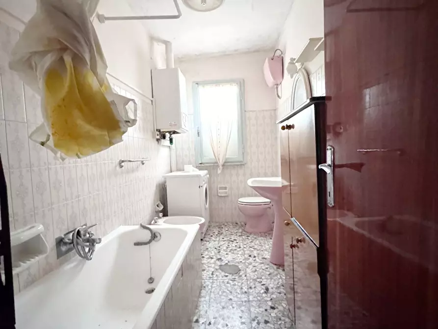 Immagine 35 di Casa indipendente in vendita  a Vicopisano