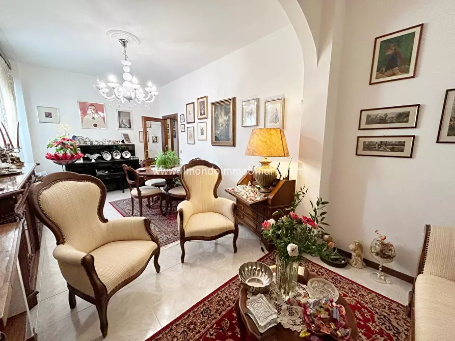 Immagine 9 di Appartamento in vendita  a Rosignano Marittimo