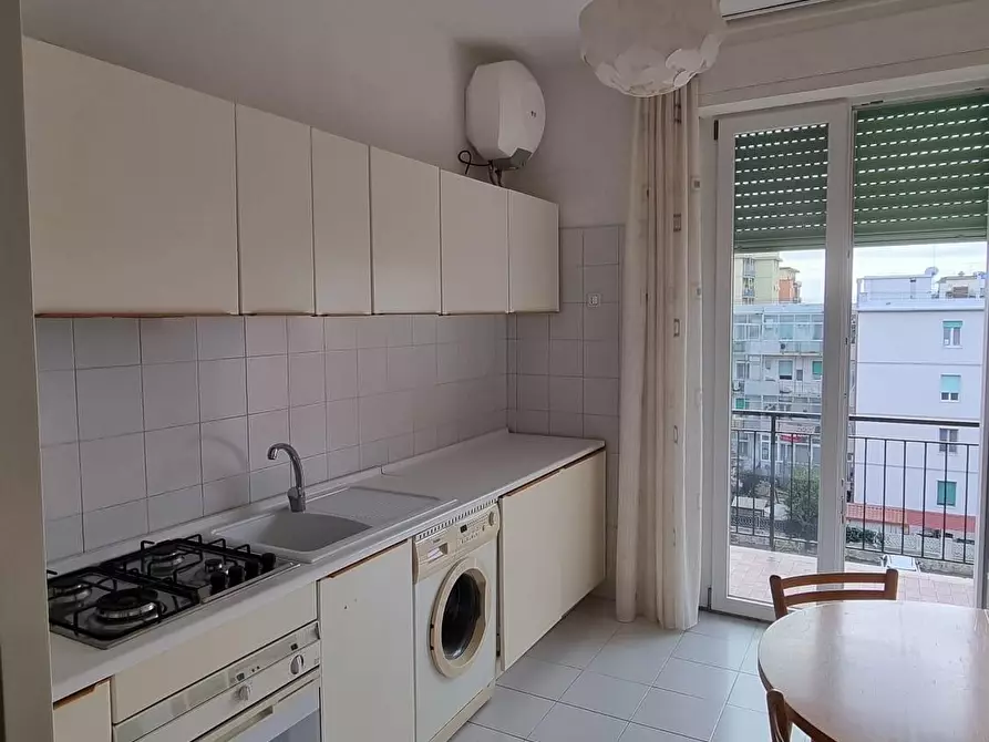 Immagine 7 di Appartamento in vendita  a Livorno