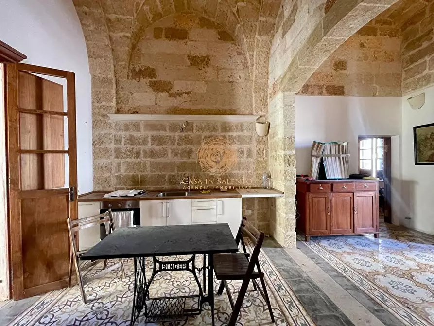 Immagine 4 di Casa indipendente in vendita  a Gagliano Del Capo
