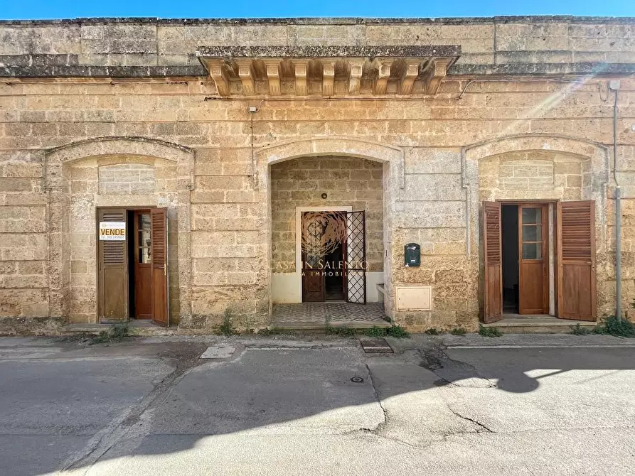 Immagine 17 di Casa indipendente in vendita  a Gagliano Del Capo