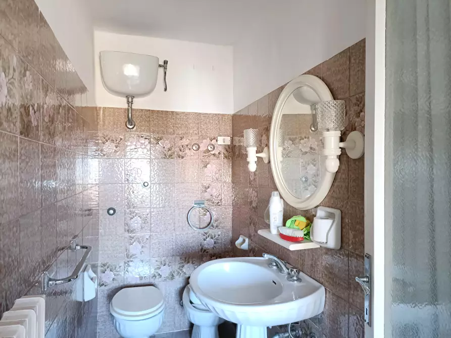 Immagine 17 di Appartamento in vendita  a Empoli