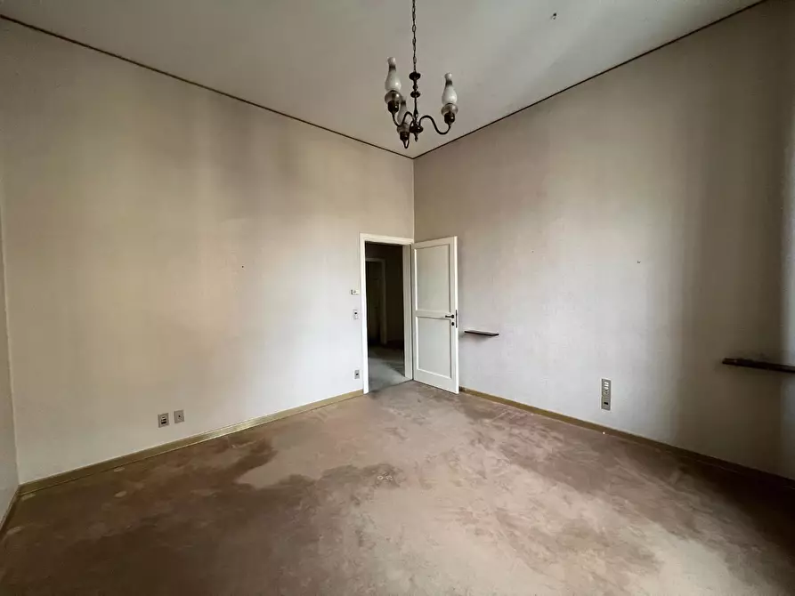 Immagine 13 di Villa in vendita  a Empoli