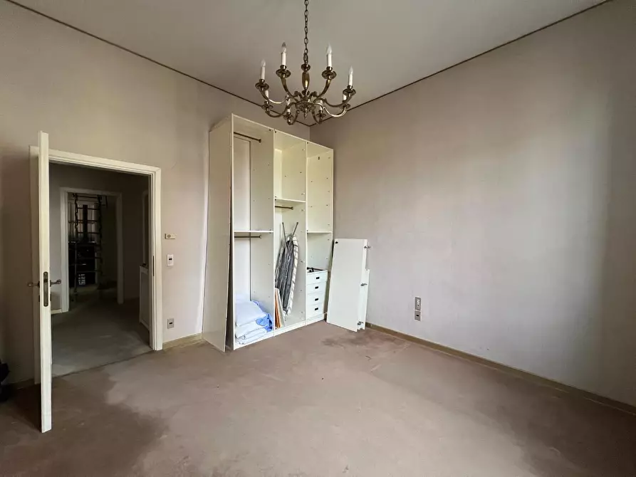 Immagine 15 di Villa in vendita  a Empoli