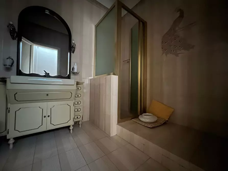 Immagine 16 di Villa in vendita  a Empoli