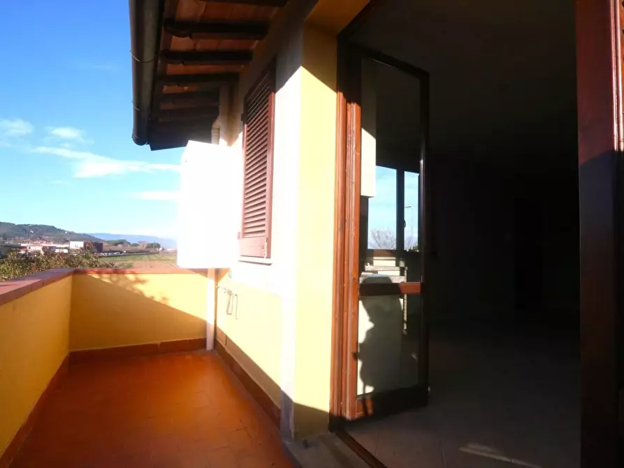 Immagine 15 di Appartamento in vendita  a Bientina