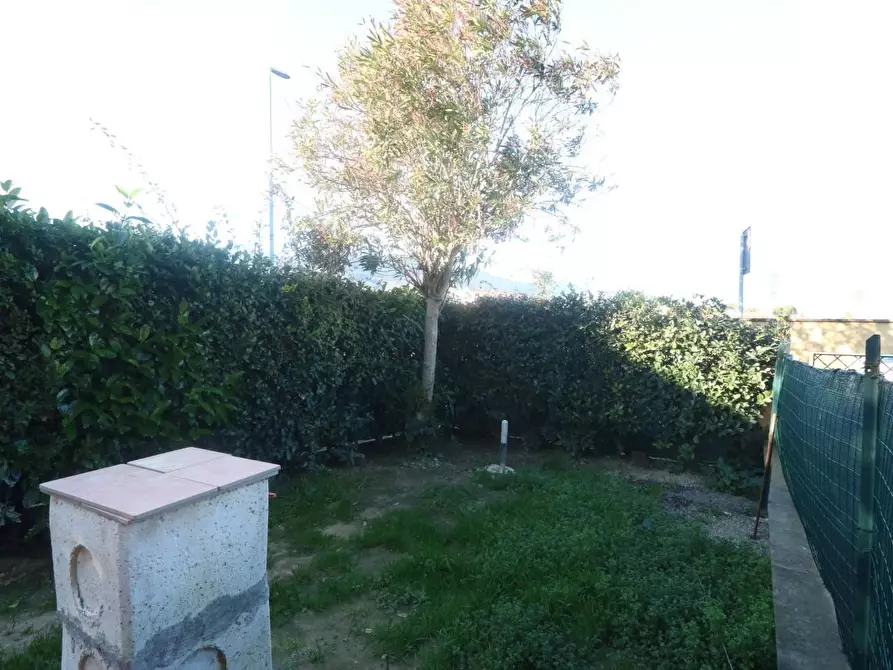 Immagine 39 di Appartamento in vendita  a Bientina