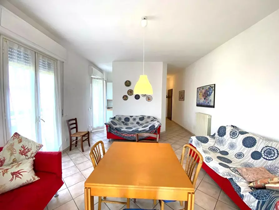 Immagine 4 di Appartamento in vendita  a Massa