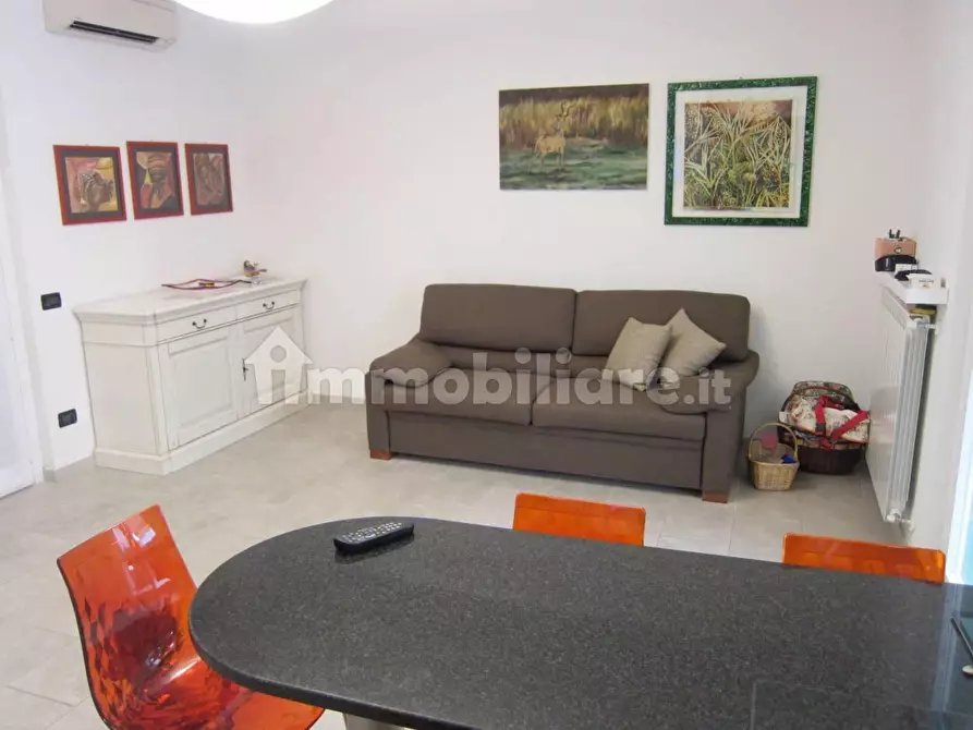 Immagine 4 di Appartamento in vendita  a Massa