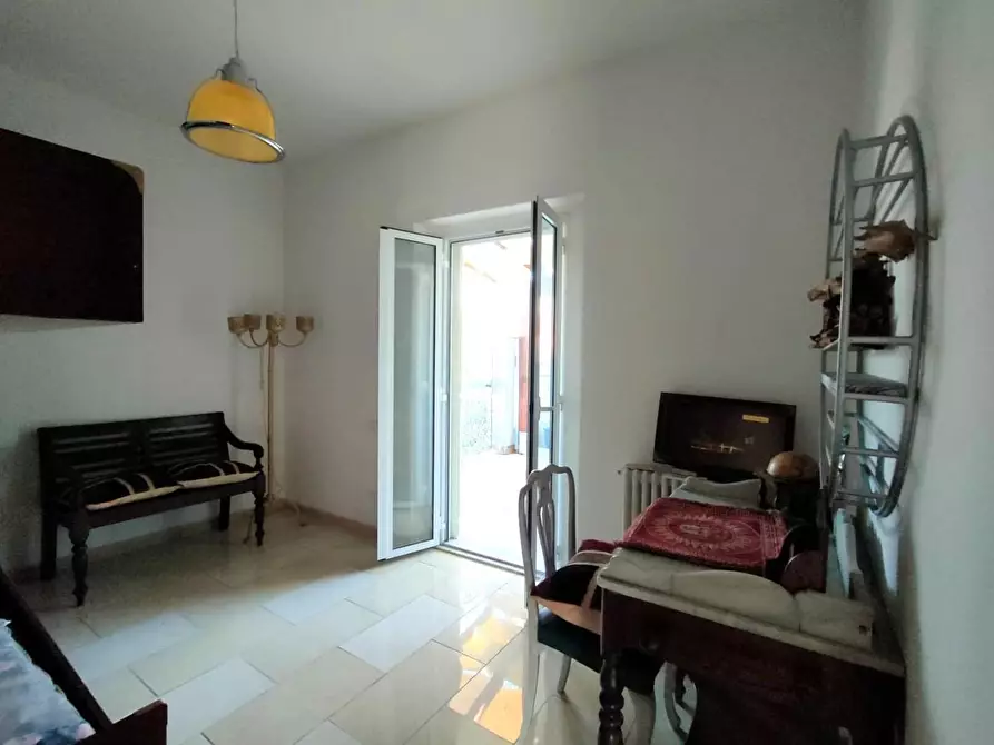 Immagine 11 di Casa indipendente in vendita  a Massa