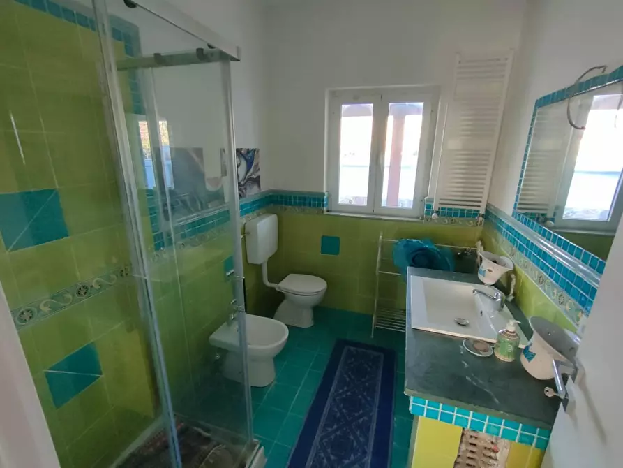 Immagine 12 di Casa indipendente in vendita  a Massa