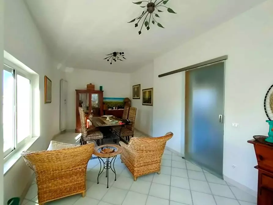 Immagine 6 di Casa indipendente in vendita  a Massa