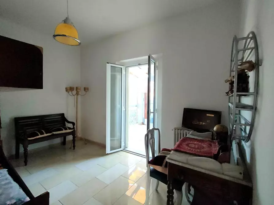 Immagine 15 di Casa indipendente in vendita  a Massa