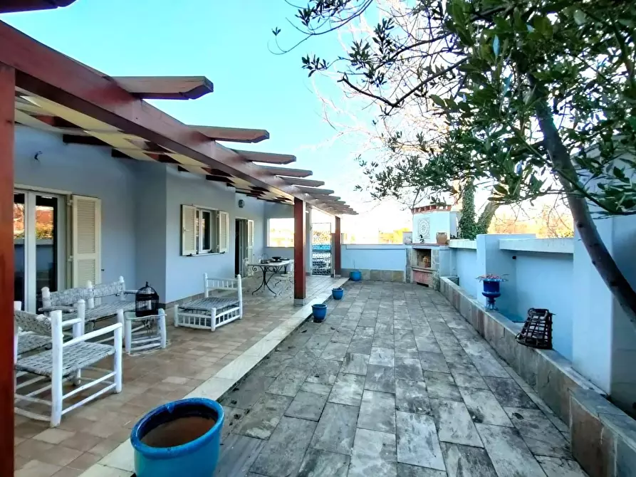 Immagine 3 di Casa indipendente in vendita  a Massa